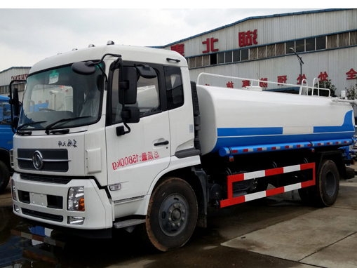 機(jī)動(dòng)車(chē)的環(huán)保標(biāo)志將按照尾氣達(dá)標(biāo)排放標(biāo)準(zhǔn)分為三個(gè)星級(jí)